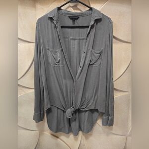 4 For $24 Rock & Republic Women's Button Down Size XS Gray